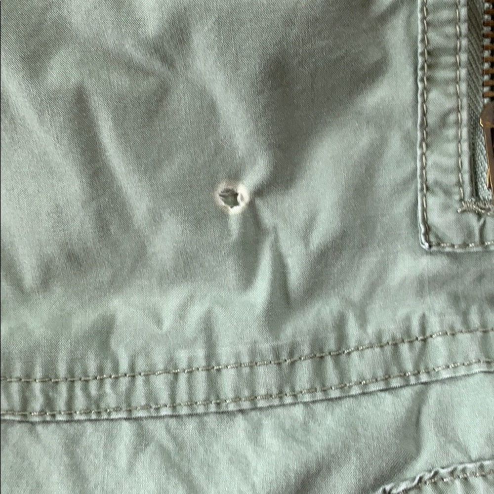 Capris - Picture 4 of 4